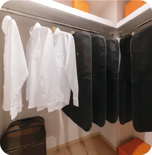 ウォークインクローク 収納スペース 参考写真